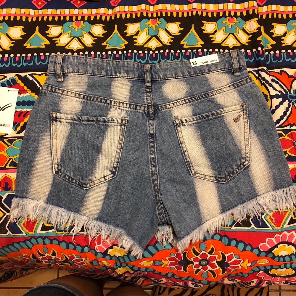 SOLD///William Rast Shorts
